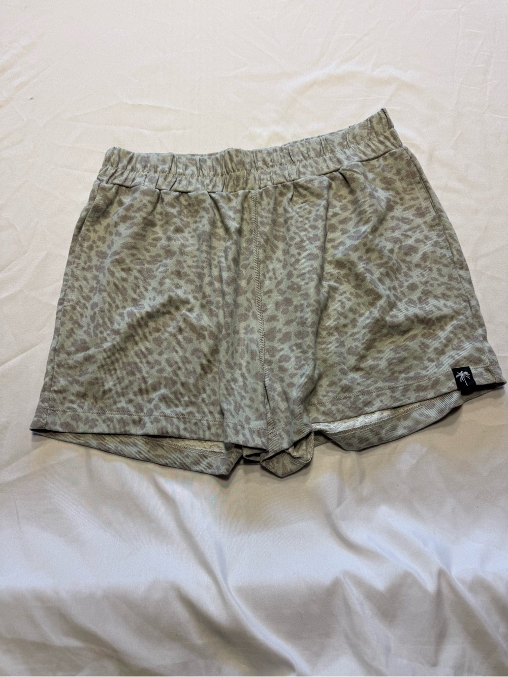 Women’s Athletic Leopard-Print Performance Shorts - Olive